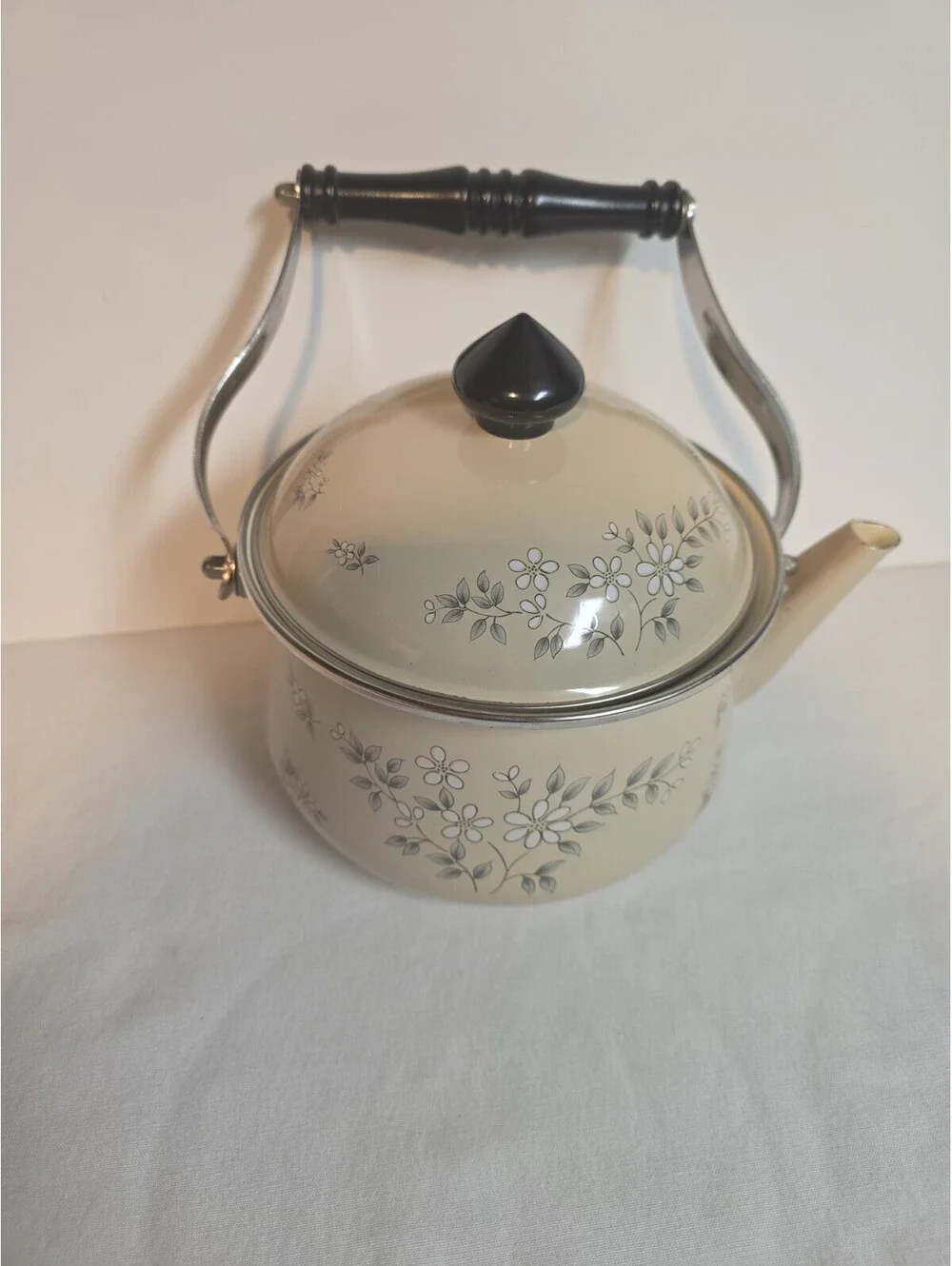 Vtg Cream Enamelware Tea Kettle Gray Floral Sketch Pot Wood Swing Handle